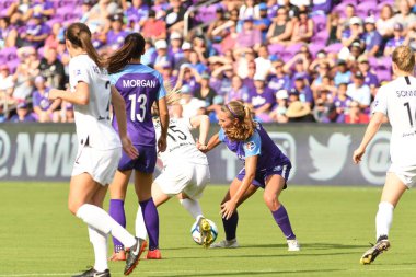 Orlando Pride 14 Nisan 2019 'da Orlando City Stadyumu' nda Portand Thorns 'a ev sahipliği yapıyor..