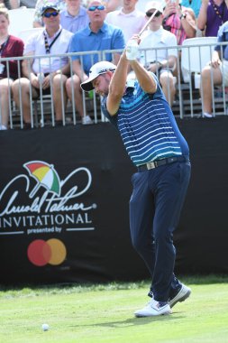 Bubba Watson, Orlando Florida 'daki Bay HIll Kulüp Lodge' da düzenlenen 2020 Arnold Palmer Birinci Tur Grupları sırasında 5 Mart 2020 