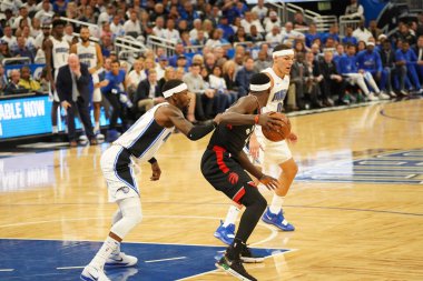 Orlando Magic 19 Nisan 2019 Cuma günü Orlando Florida 'daki Amway Arena' daki NBA Playoff 1 'de Toronto Rapçileri' ne ev sahipliği yapıyor.