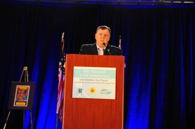 Florida Valisi Rick Scott 13 Ekim 2015 'te Orlando Florida' daki İnanç Sempozyumunda konuşma yapacak..  