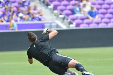 Orlando City 15 Nisan 2017 'de Florida, Orlando' daki Citrus Bowl 'da Los Angeles Galaksisine ev sahipliği yaptı..  