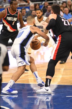 Orlando Magic 25 Ekim 2018 'de Orlando Florida' daki Amway Center 'da Portland Trail Blazers' ı sunar.. 