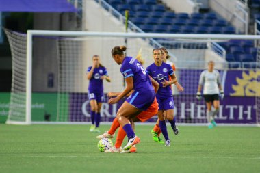 Orlando Pride sunucusu Houston Dash 23 Haziran 2016 'da Orlando Florida' daki Dünya Kampı Stadyumu 'nda..