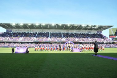 Orlando City SC, 9 Nisan 2019 'da Orlando, Florida' daki Citrus Bowl 'da New York Red Bulls' a ev sahipliği yapıyor..  