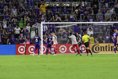 Orlando City 21 Temmuz 2019 tarihinde Florida, Orlando 'da Exploria Stadyumu' nda New York Red Bulls 'a ev sahipliği yaptı..