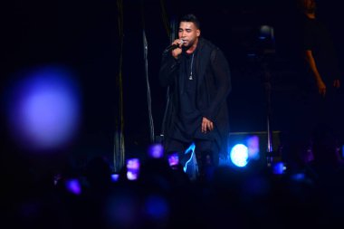 Baba Yankee ve Don Omar 7 Ağustos 2016 'da Orlando Florida' daki Amway Center 'da konser verdiler..  