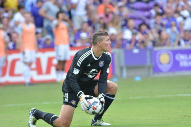 Orlando City 15 Nisan 2017 'de Florida, Orlando' daki Citrus Bowl 'da Los Angeles Galaksisine ev sahipliği yaptı..