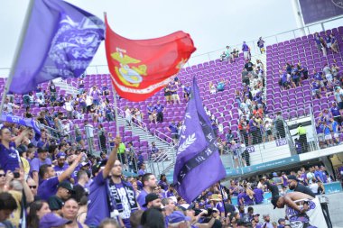 Orlando City 8 Nisan 2018 'de Orlando Florida' daki Exploria Stadyumu 'nda Portland Timbers' a ev sahipliği yaptı..