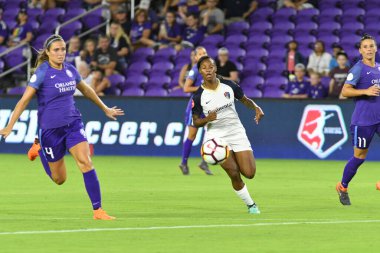 Orlando Pride, 23 Mayıs 2018 'de Orlando Florida' daki Exploria Stadyumu 'nda Kuzey Carolina Cesareti' ne ev sahipliği yapmaktadır..  