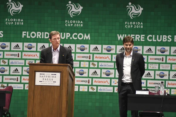 Basın Konferansı futbolcularının görüntüsü