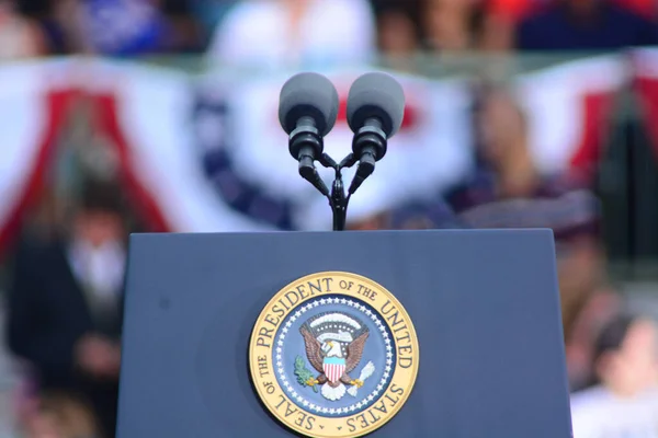 President Barack Obama Talar Vid Ett Kampanjmöte Osceola Heritage Park — Stockfoto