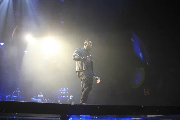 Singer Usher Виступає Amway Center Орландо Флориді Грудня 2015 Року — стокове фото