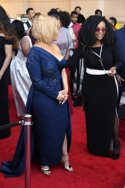 24 Mart 2018 Cumartesi günü Las Vegas 'taki Orleans Resort' ta düzenlenen 33. Yıldız Ödülleri Kırmızı Halı sırasında ünlüler.