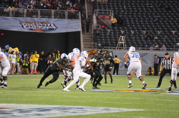 Carolina Norte Enfrenta Baylor Durante Russell Athletic Bowl Camping World — Fotografia de Stock