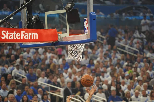 Orlando Magic Hosts Toronto Rapters Nba Playoff Amway Arena Orlando — Stockfoto