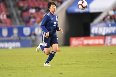 Japonya, İngiltere 'ye karşı Raymond James Stadyumu' nda 5 Mart 2019 'da Tampa Florida' da.  