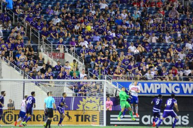 Orlando City, 24 Ağustos 2016 'da Orlando Florida' daki Kamp Dünyası Stadyumunda Toronto FC 'ye ev sahipliği yaptı..