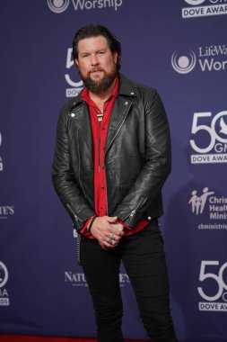 15 Ekim 2019 'da Nashville, Tennessee' deki Linbscome Üniversitesi 'nde verilen 50. GMA Dove Ödülleri sırasında kırmızı halı. 