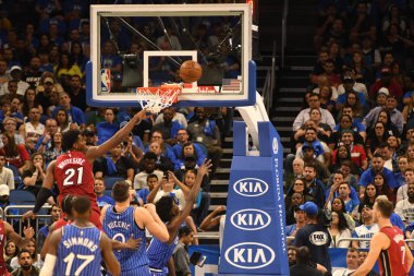 Orlando Magic 17 Ekim 2018 'de Orlando Florida' daki Amway Center 'da Miami Heat' i sunar..  