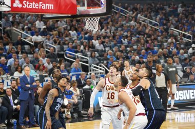 Orlando Magic, Orlando, Florida 'daki sezon açılışında Cleveland Cavaliers' ı Amway Center 'da ağırlıyor..