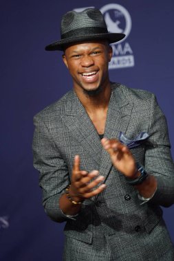 15 Ekim 2019 'da Nashville, Tennessee' deki Linbscome Üniversitesi 'nde verilen 50. GMA Dove Ödülleri sırasında kırmızı halı.