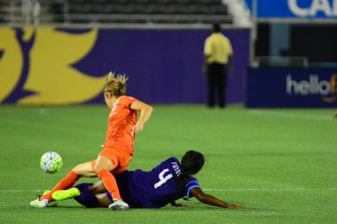 Orlando Pride sunucusu Houston Dash 23 Haziran 2016 'da Orlando Florida' daki Dünya Kampı Stadyumu 'nda..