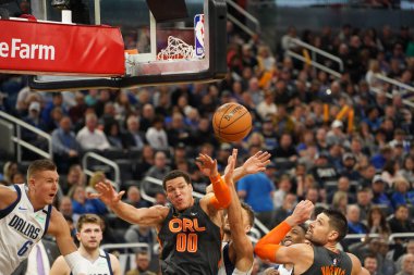 Orlando Magic, 21 Şubat 2020 Cuma günü Orlando Florida 'daki Amway Center' da Dallas Mavericks 'e ev sahipliği yapıyor..  