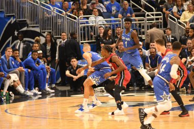 Orlando Magic 17 Ekim 2018 'de Orlando Florida' daki Amway Center 'da Miami Heat' i sunar..  
