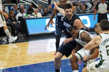 Orlando Magic, Orlando, Florida, ABD 'deki Amway Center' da Milwaukee Bucks 'a ev sahipliği yapıyor. 1 Kasım 2019.  