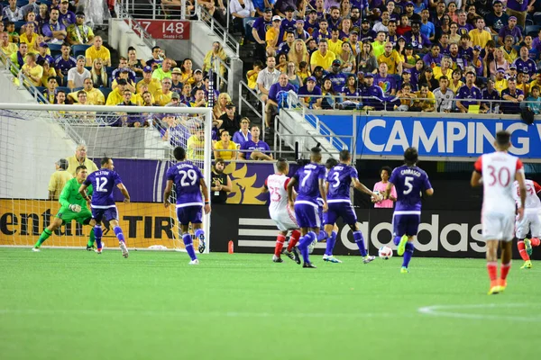 Orlando City SC, 18 Haziran 2016 'da Orlando Florida' daki Camp World Stadyumu 'nda San Jose Depremleri' ne ev sahipliği yaptı..