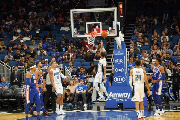 Orlando Magic Organiseert Philadelphia 76Ers Het Amway Center Orlando Florida — Stockfoto