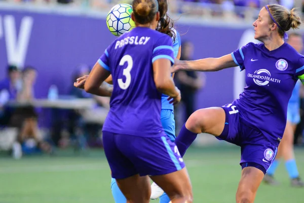 Orlando Pride, 16 Temmuz 2016 'da Orlando Florida' da Chicago Stars 'a ev sahipliği yaptı..