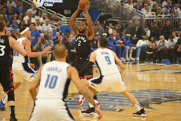 Orlando Magic Hosts Toronto Rapters Nba Playoff Στο Amway Arena — Φωτογραφία Αρχείου