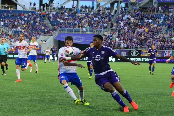 Orlando City, 24 Ağustos 2016 'da Orlando Florida' daki Kamp Dünyası Stadyumunda Toronto FC 'ye ev sahipliği yaptı..
