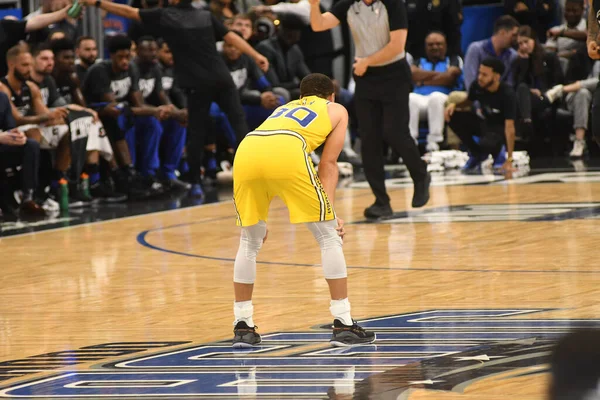 Orlando Magic Gastheer Van Golden State Warriors Het Amway Center — Stockfoto