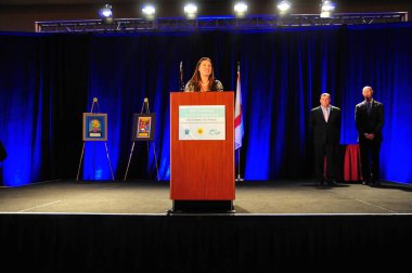 Florida Valisi Rick Scott 13 Ekim 2015 'te Orlando Florida' daki İnanç Sempozyumunda konuşma yapacak..