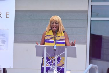 24 Şubat 2017 'de Orlando Florida' daki New Orlando City Stadyumu için kurdele kesme töreni.  