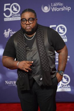 15 Ekim 2019 'da Nashville, Tennessee' deki Linbscome Üniversitesi 'nde verilen 50. GMA Dove Ödülleri sırasında kırmızı halı. 