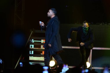 Baba Yankee ve Don Omar 7 Ağustos 2016 'da Orlando Florida' daki Amway Center 'da konser verdiler..  