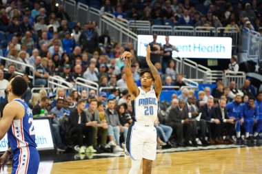 Orlando Magic 27 Aralık 2019 Cuma günü Orlando, Florida 'daki Amway Arena' da Philadelphia 76ers 'a ev sahipliği yapıyor..