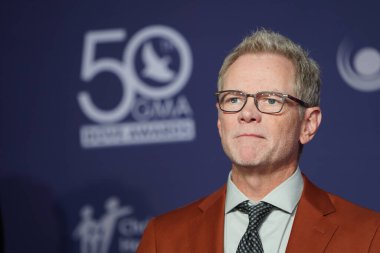 15 Ekim 2019 'da Nashville, Tennessee' deki Linbscome Üniversitesi 'nde verilen 50. GMA Dove Ödülleri sırasında kırmızı halı. 