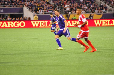 Orlando City SC, 8 Mayıs 2015 'te Florida' daki Kamp Dünyası Stadyumu 'nda Los Angeles Galaksisi' ne ev sahipliği yaptı.. 