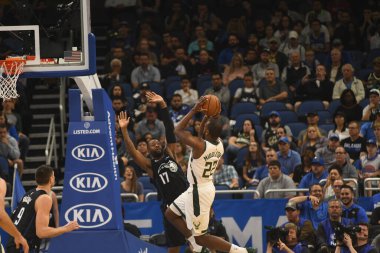 Orlando Magic, 19 Ocak 2019 Cumartesi günü Orlando Florida 'daki Amway Arena' da Milwaukee Doları 'na ev sahipliği yapıyor..