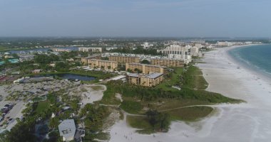 4 Ağustos 2017 'de Florida' daki Güzel Clearwater Sahili 'nin hava görüntüsü..