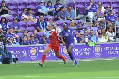 Orlando Pride 22 Nisan 2017 'de Orlando City Stadyumu' nda Washington Spirit 'e ev sahipliği yaptı..  