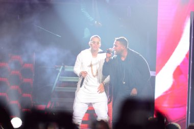 Baba Yankee ve Don Omar 7 Ağustos 2016 'da Orlando Florida' daki Amway Center 'da konser verdiler..  