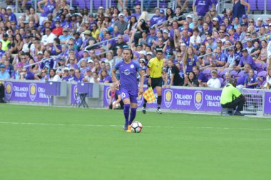 Orlando Pride 22 Nisan 2017 'de Orlando City Stadyumu' nda Washington Spirit 'e ev sahipliği yaptı..  
