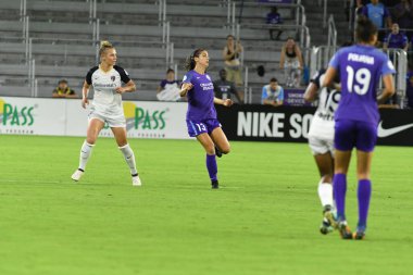 Orlando Pride, 23 Mayıs 2018 'de Orlando Florida' daki Exploria Stadyumu 'nda Kuzey Carolina Cesareti' ne ev sahipliği yapmaktadır..  