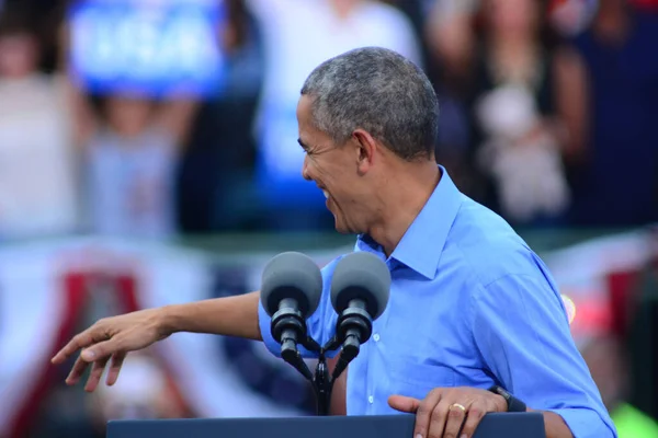 Prezydent Barack Obama Przemawia Wiecu Kampanii Stadionie Osceola Heritage Park — Zdjęcie stockowe