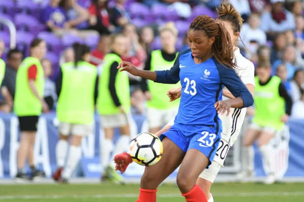 Fransa, 7 Mart 2018 tarihinde Orlando 'daki Orlando City Stadyumu' nda oynanan SheBelives Kupası 'nda Almanya ile karşı karşıya geldi..  